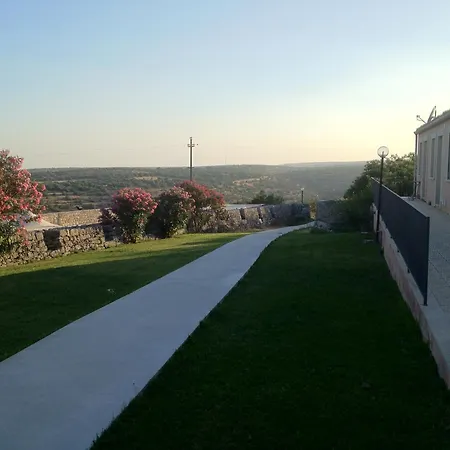 Villa Principe Di Belmonte-3